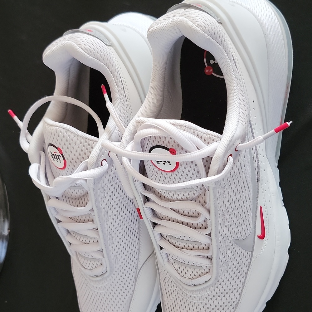 Nike Air Max Pulse